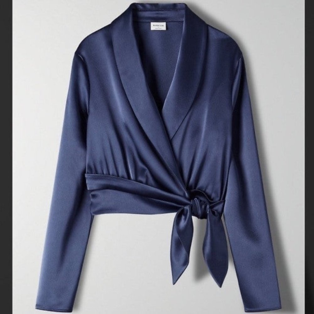 Aritzia Babaton Davis Blouse Small Navy